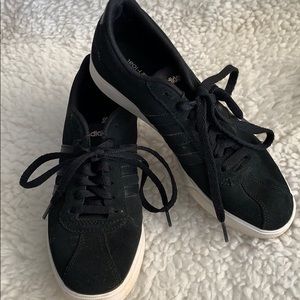 Women’s Adidas Ortholite sneakers size 7